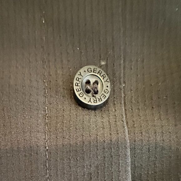 Gerry Men's Black Short Sleeve Button Up Shirt With Zipper Pocket Sz L - Picture 7 of 9